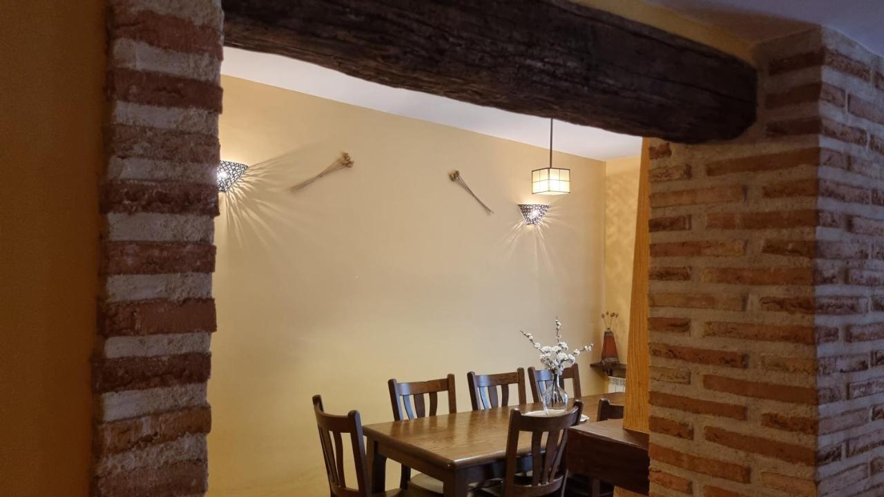 Casa Rural La Posada De Santa Teresa Pastrana Extérieur photo