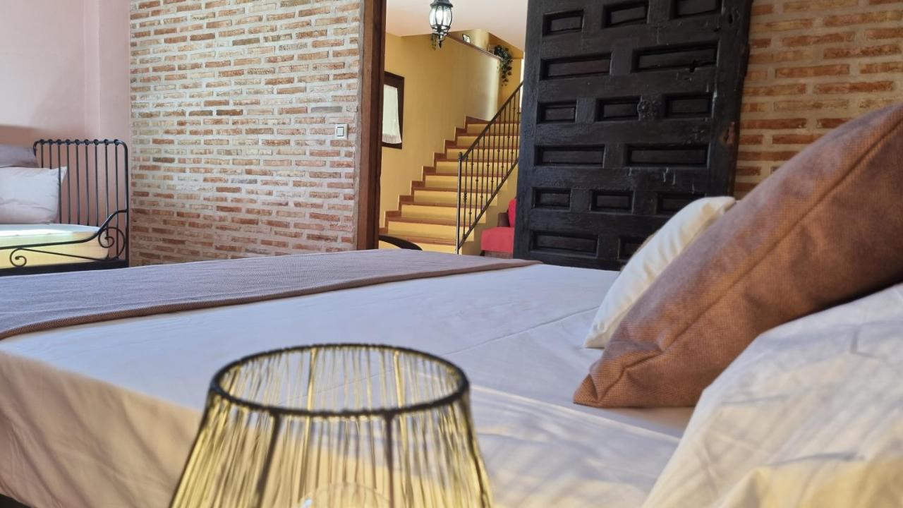 Casa Rural La Posada De Santa Teresa Pastrana Extérieur photo